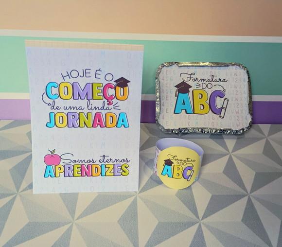 Kit Centro de Mesa Personalizado para Formatura Abc