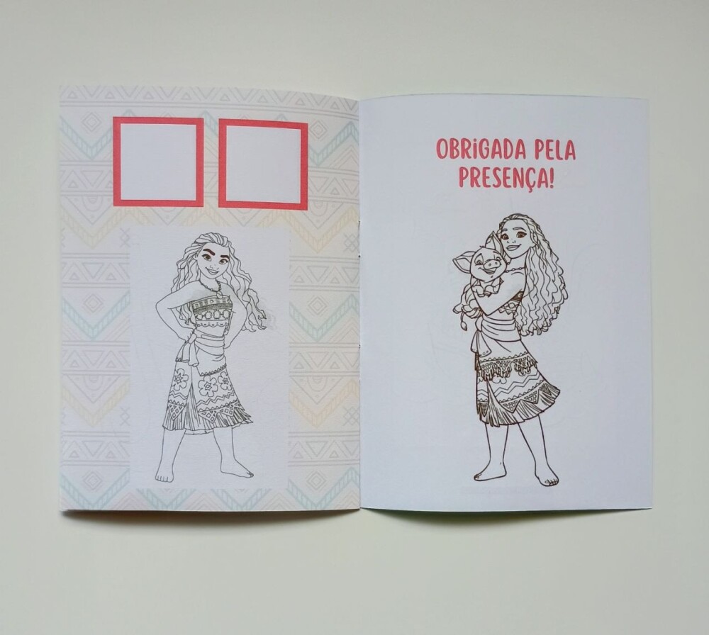 Álbum de Figurinhas e Livrinho de Colorir Lembrancinha Personali