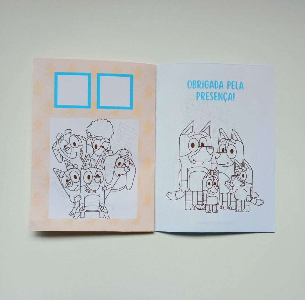 Álbum de Figurinhas e Livrinho de Colorir Lembrancinha Personali