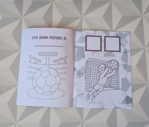 Álbum de Figurinhas e Colorir Lembrancinha Infantil Futebol