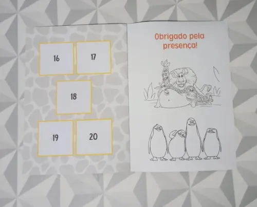Álbum de Figurinhas e Colorir Lembrancinha Madagascar