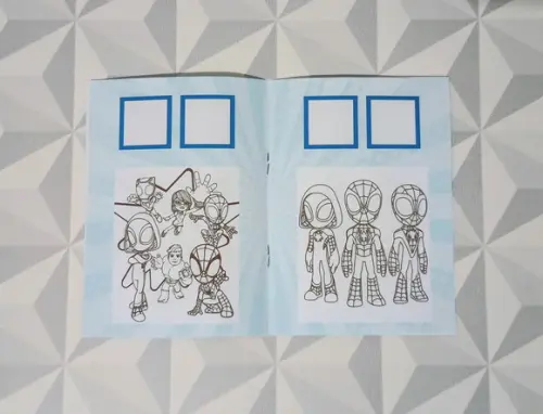 Álbum de Figurinhas e Livrinho de Colorir Spidey e Amigos