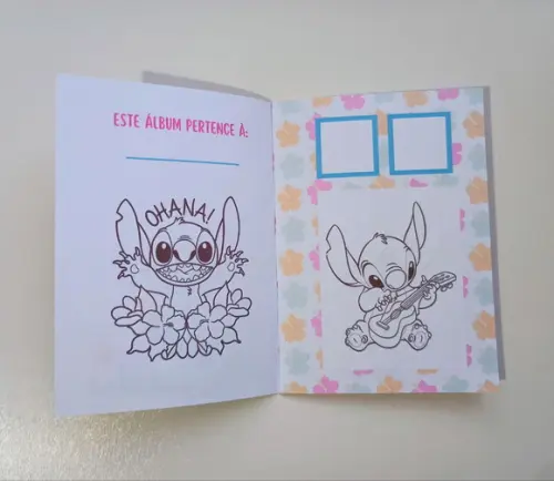 Álbum de Figurinhas e Livrinho de Colorir Stitch Jardim