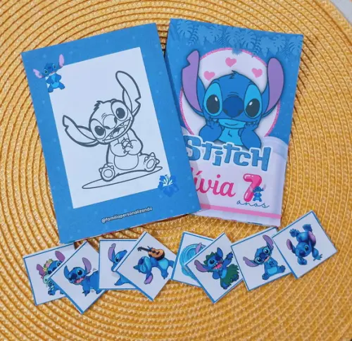 Álbum de Figurinhas e Livrinho de Colorir Stitch Menina