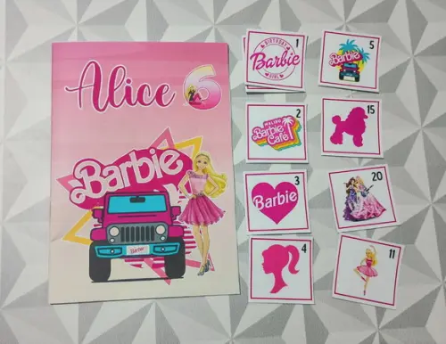 Álbum de Figurinhas e Livro de Colorir Barbie - 15x21
