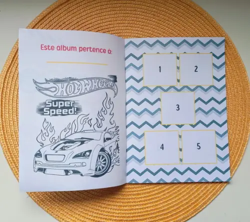 Álbum de Figurinhas e Livro de Colorir Hot Wheels - 15x21