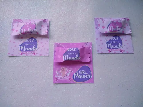 Card com Bala Personalizada Brinde Dia da Mulher