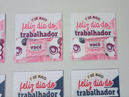 Card com Bala Personalizada Brinde Dia do Trabalhador