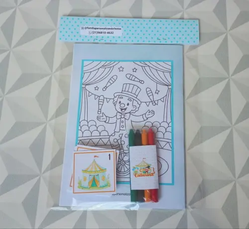 Kit Álbum de Figurinhas Personalizado Brinde Infantil Circo