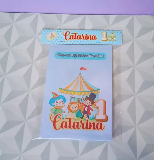 Kit Álbum de Figurinhas Personalizado Brinde Infantil Circo
