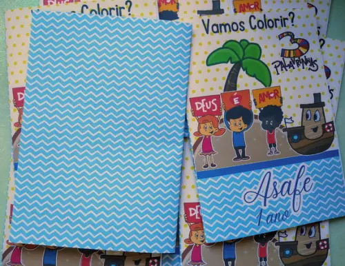 Livrinho de Colorir Personalizado - Criamos Outros Temas