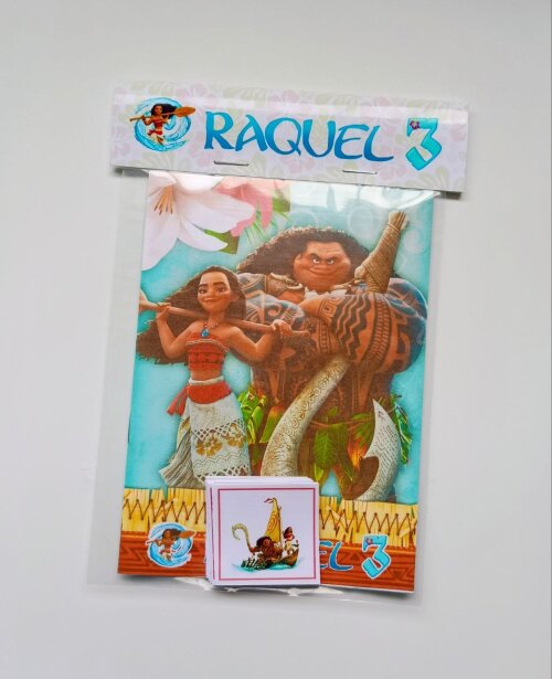 Álbum de Figurinhas e Livrinho de Colorir Lembrancinha Personalizada Aniversário Infantil Moana