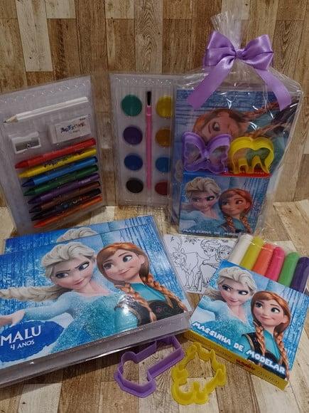 Kit Estojo de Colorir com Massinha Frozen