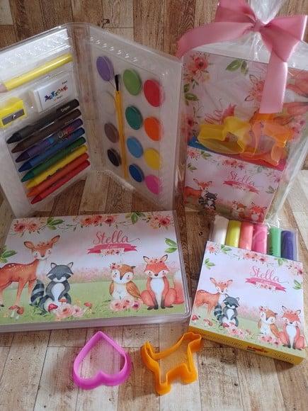 Kit Estojo de Colorir Embalado com Massinha Bosque
