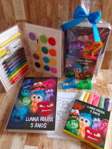 Kit Estojo de Colorir Embalado com Massinha Divertidente