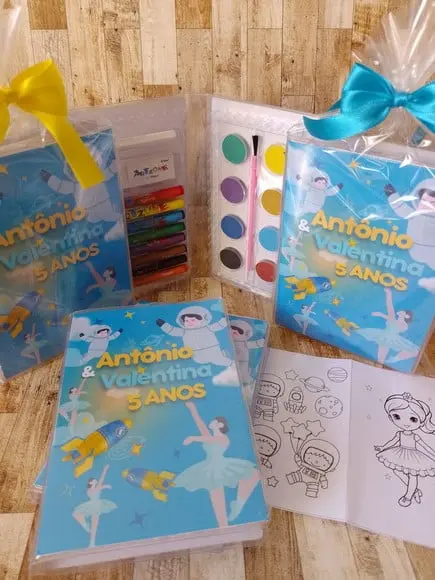 Estojo de Colorir Astronauta e Bailarina