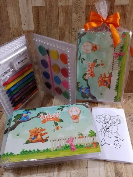 Estojo de Colorir Embalado Ursinho Pooh