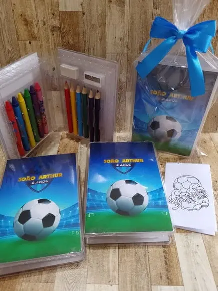 Estojo de Colorir Futebol