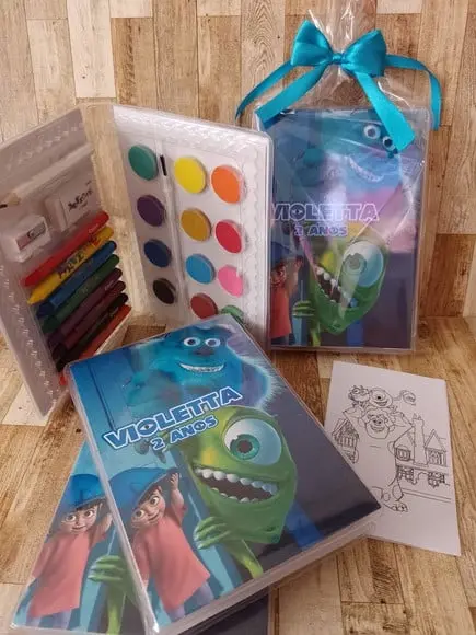 Estojo de Colorir Monstros Sa