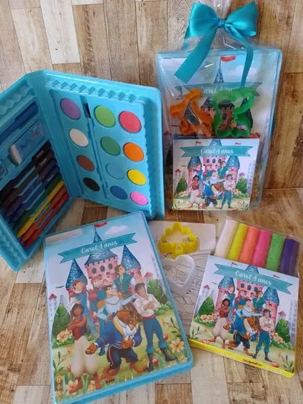 Kit Estojo de Colorir Príncipes