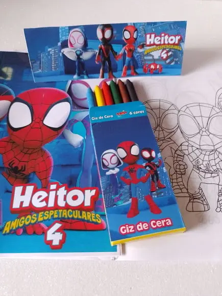 Revista de Colorir Spidey e Seus Amigos Espetaculares