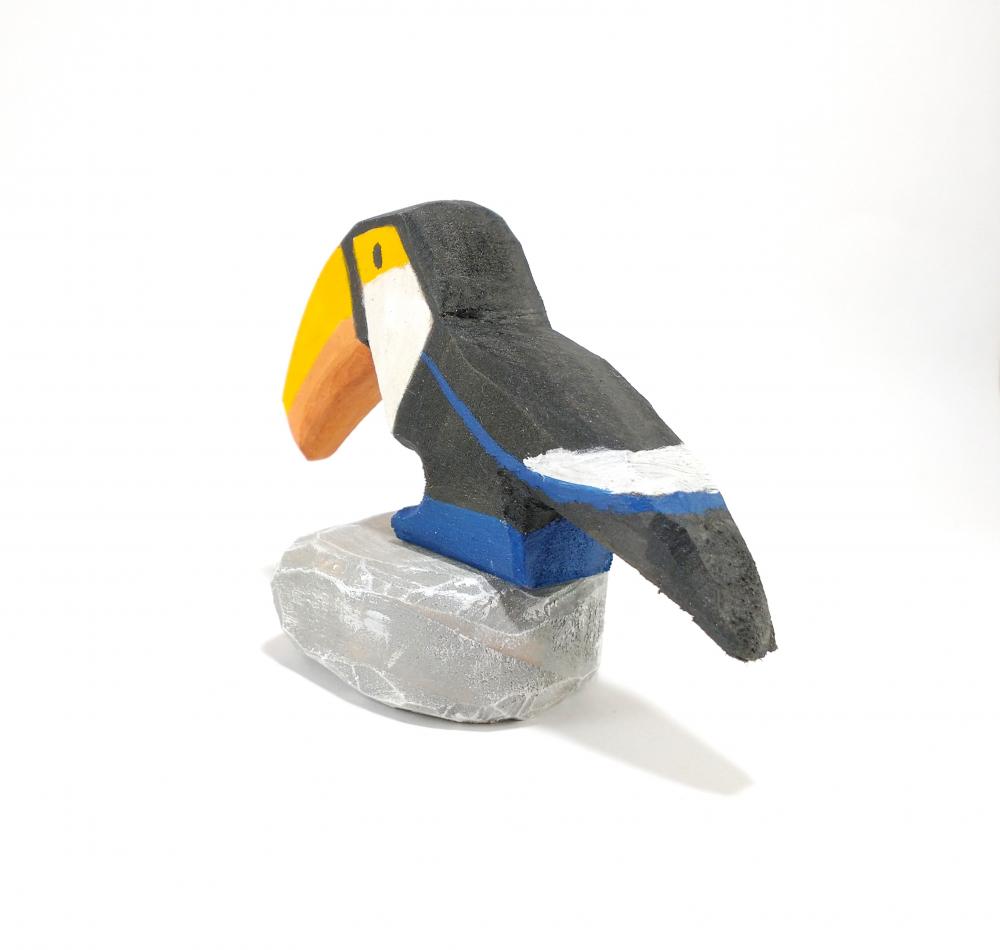 Tucano de Madeira