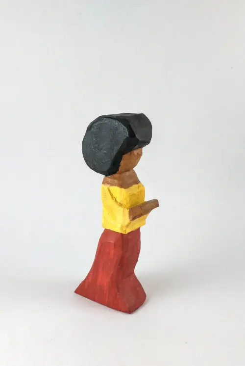 Mulher de Madeira 3