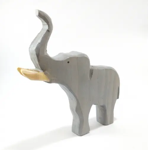 Elefante de Madeira 1