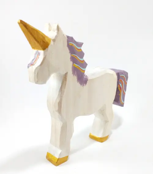 Unicórnio de Madeira