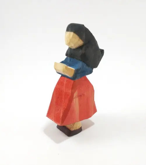 Mulher de Madeira 1