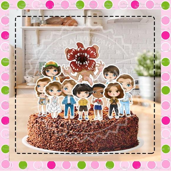 Topo de Bolo Stranger Things