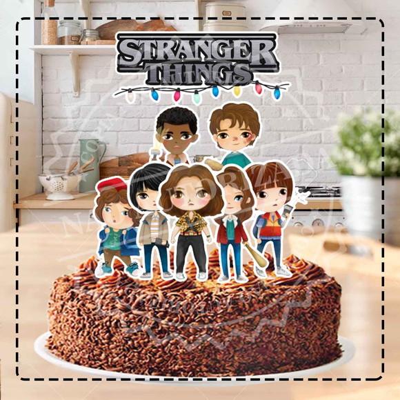 Topo de Bolo Stranger Things