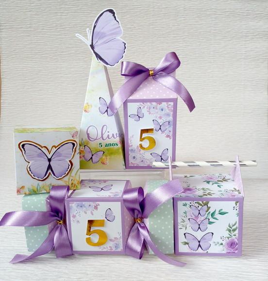 Kit Personalizado Jardim das Borboletas Lilás 40 Peças