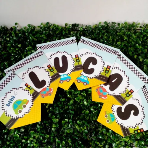 Bandeirola Personalizada Carrinhos