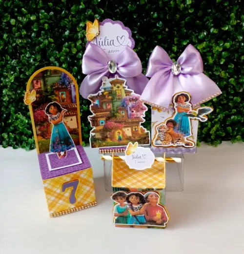 Kit Personalizado Encanto Luxo 30 Peças