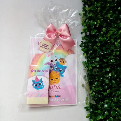 Revista de Colorir Bolofofos Menina