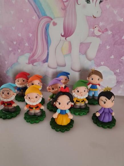 Aplique Branca de Neve em Biscuit