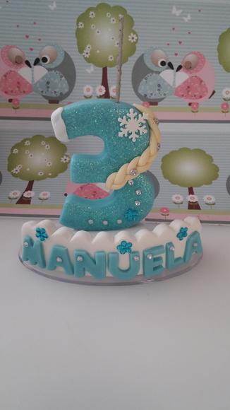 Vela Personalizada Frozen em Biscuit