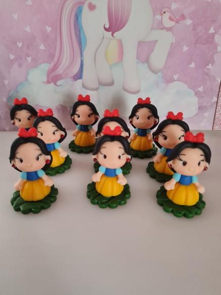 Aplique Branca de Neve em Biscuit