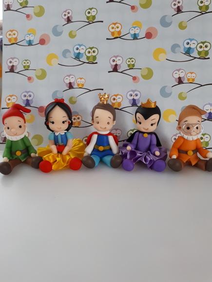 Aplique Branca de Neve em Biscuit