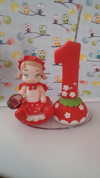 Vela Chapeuzinho Vermelho em Biscuit
