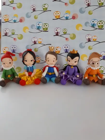 Aplique Branca de Neve em Biscuit