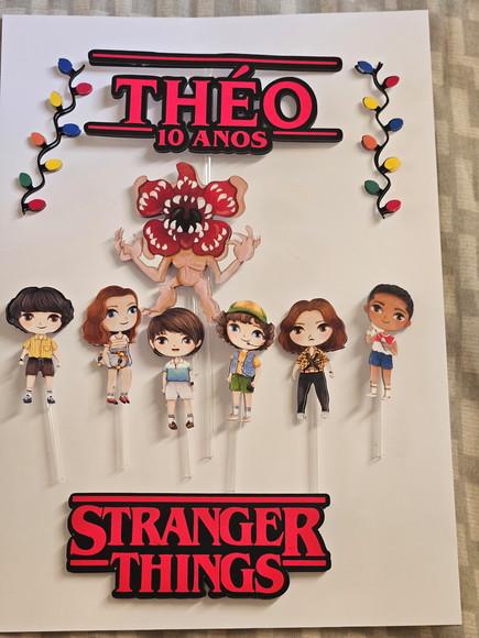 Topo de Bolo Strangers Things
