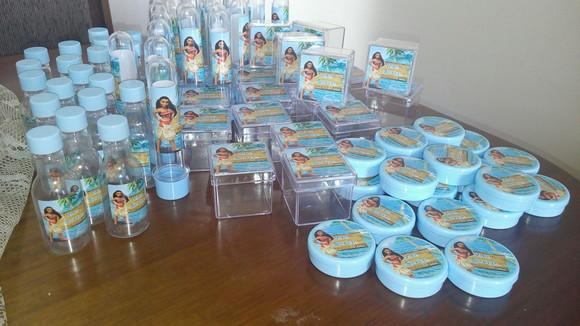 Kit 60 Itens Personalizados Moana + 60 Adesivos