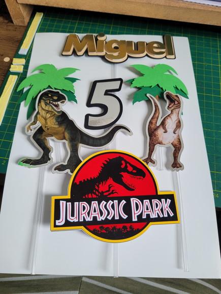 Topo de Bolo Jurassic Park
