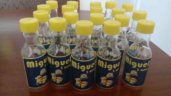 Garrafinha Personalizada Minions