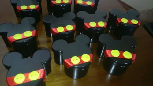 Latinha Mickey Mouse