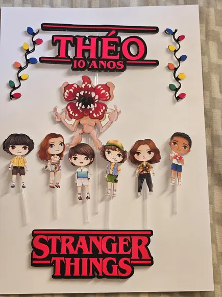 Topo de Bolo Strangers Things
