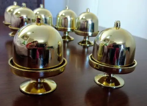 12 Mini Cúpulas Douradas