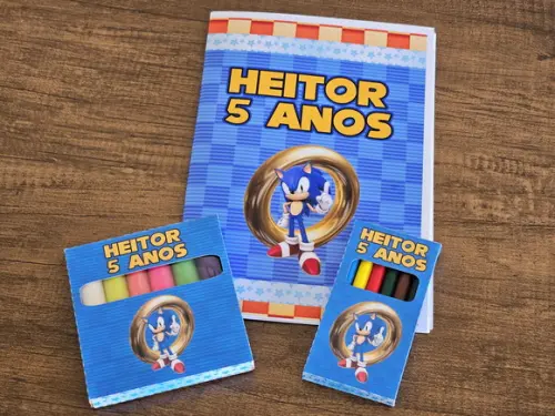 Kit Diversão Revista de Colorir, Giz e Massinha Sonic